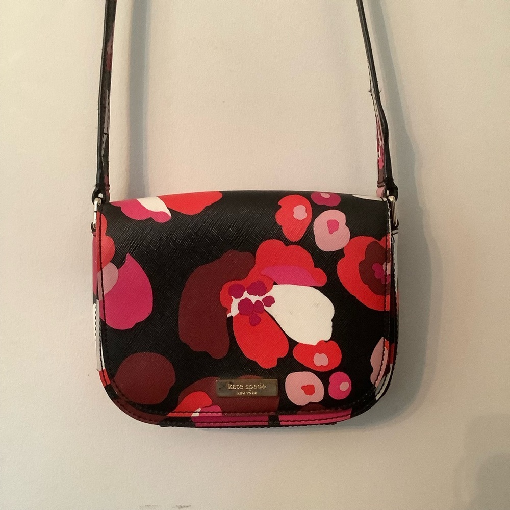 Kate Spade Laurel Way Floral Crossbody 💐 Storybook Fabric